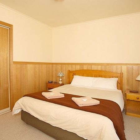 Apollo Bay Backpackers Lodge Экстерьер фото
