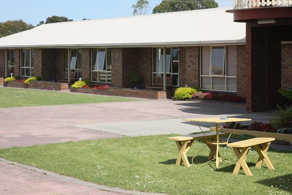 Apollo Bay Backpackers Lodge Экстерьер фото